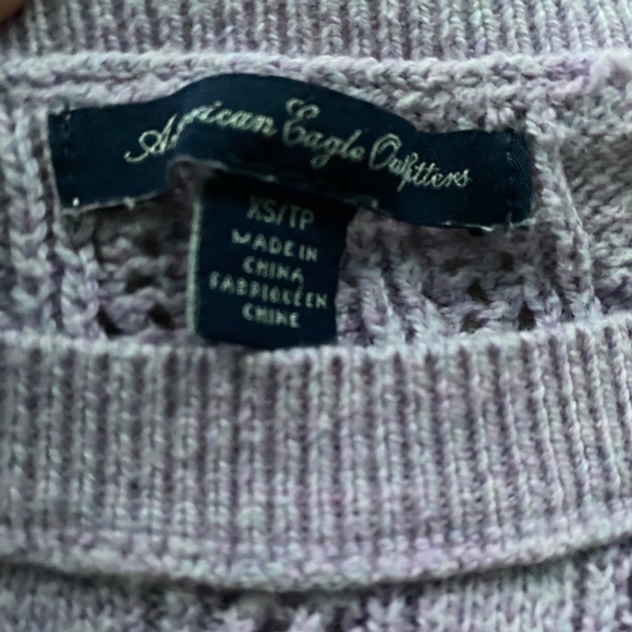 Lavendar sweater - Picture 3 of 3